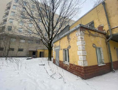 Тыльная часть здания
